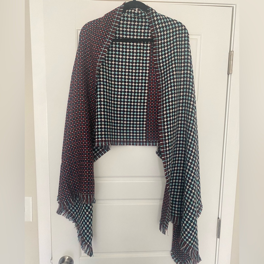 Gorgeous Echo Woven Fringe Scarf/ Pashmina in Teal, Red & Black - Picture 2 of 9